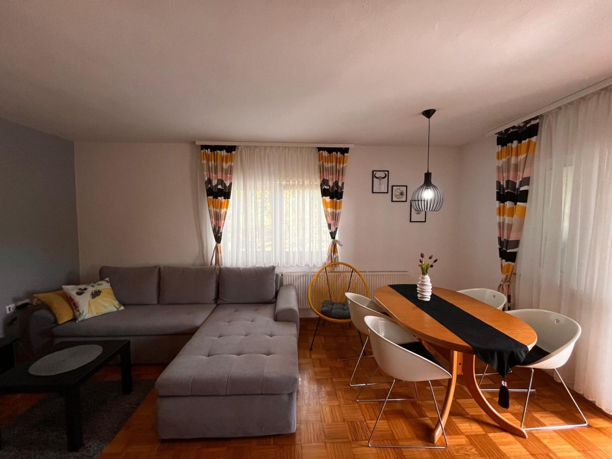 Apartment Gabriela Rakovica Eksteriør bilde