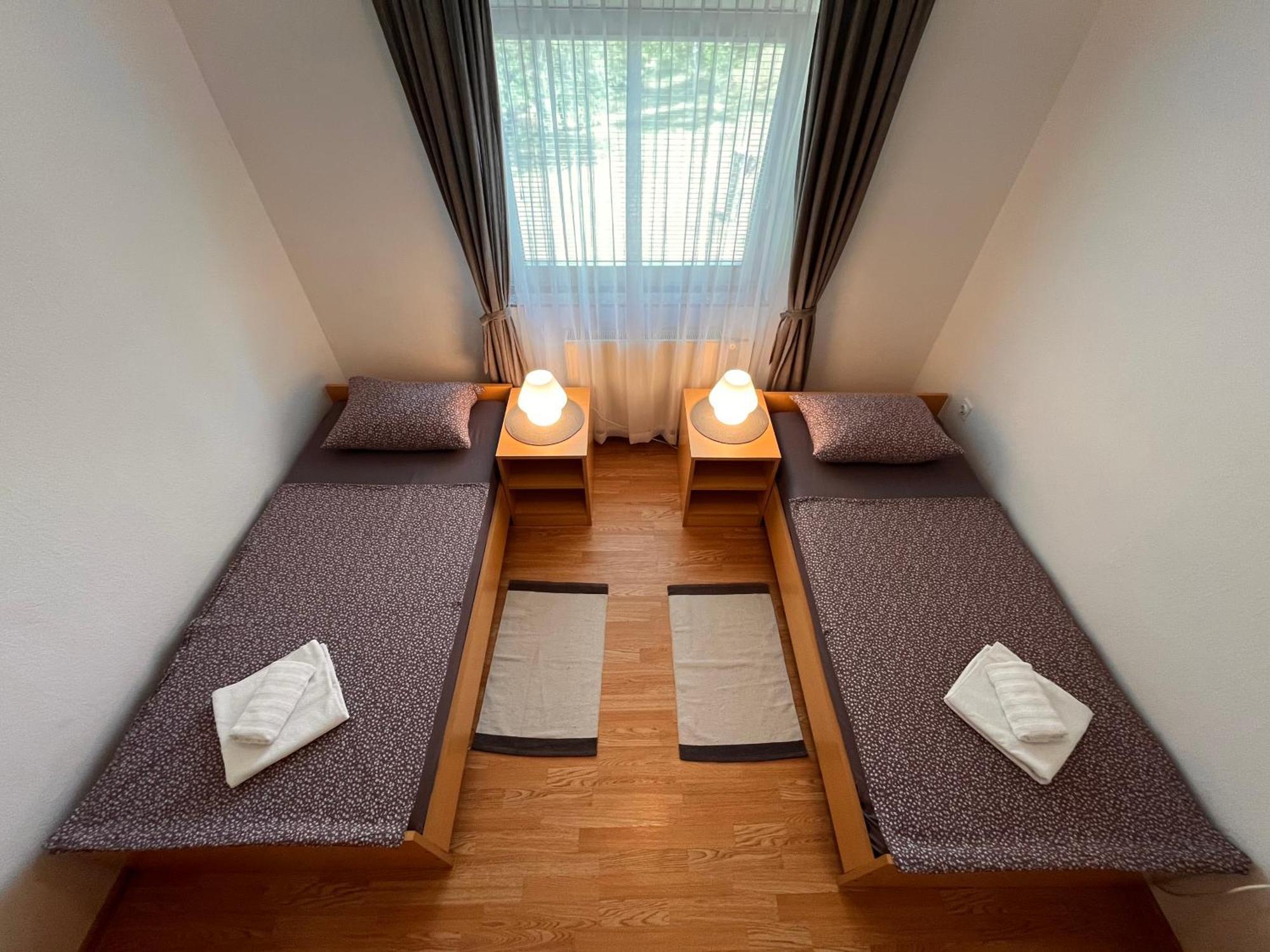 Apartment Gabriela Rakovica Eksteriør bilde